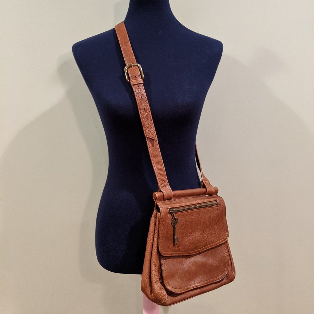 Genuine Leather Fossil Crossbody Purse 75082 - Picture 2 of 8